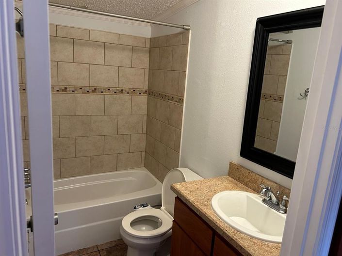 Image No.39-3 Bed House for sale