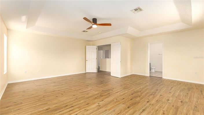 Image No.25-5 Bed House for sale