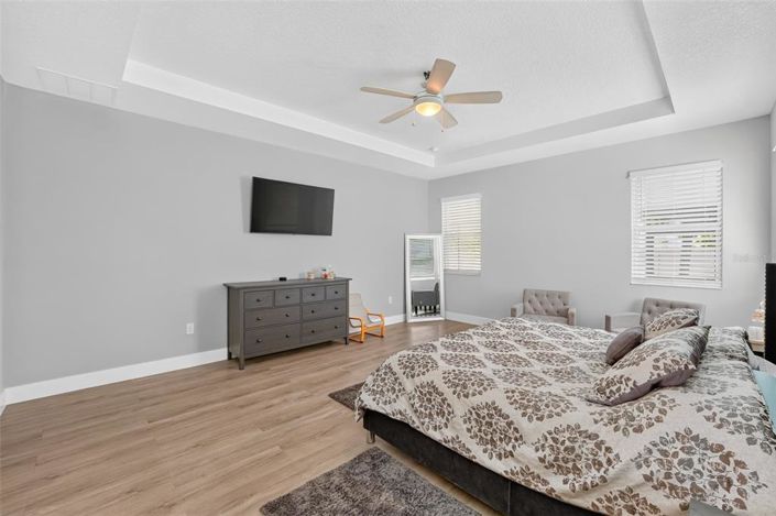 Image No.45-4 Bed House for sale