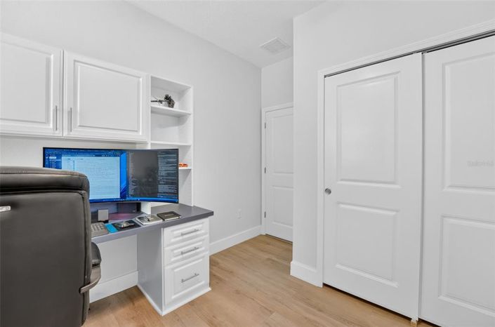 Image No.56-4 Bed House for sale