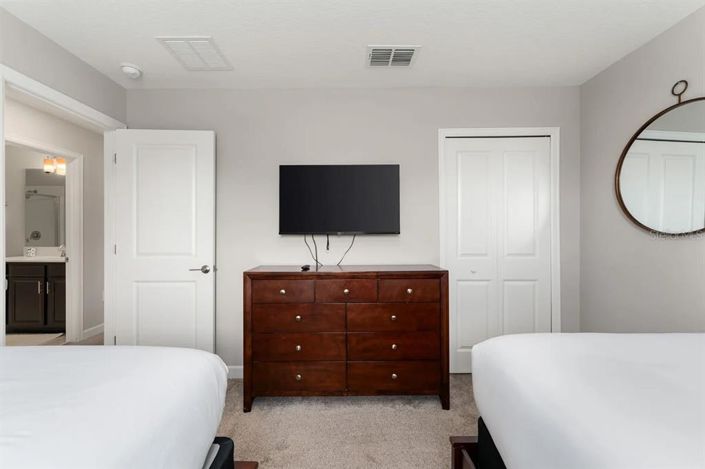 Image No.21-6 Bed House for sale