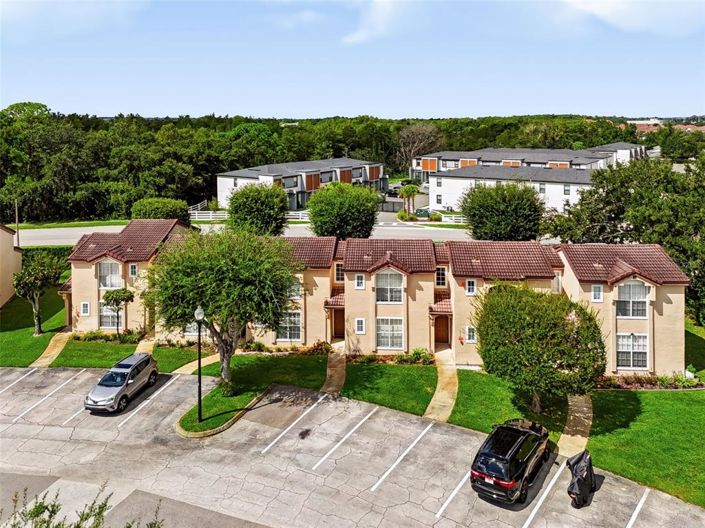 Image No.2-2 Bed Townhouse for sale