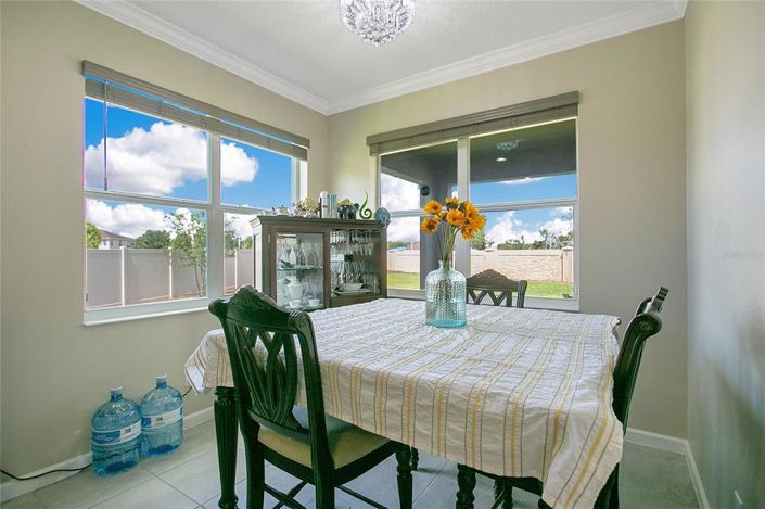Image No.18-6 Bed House for sale