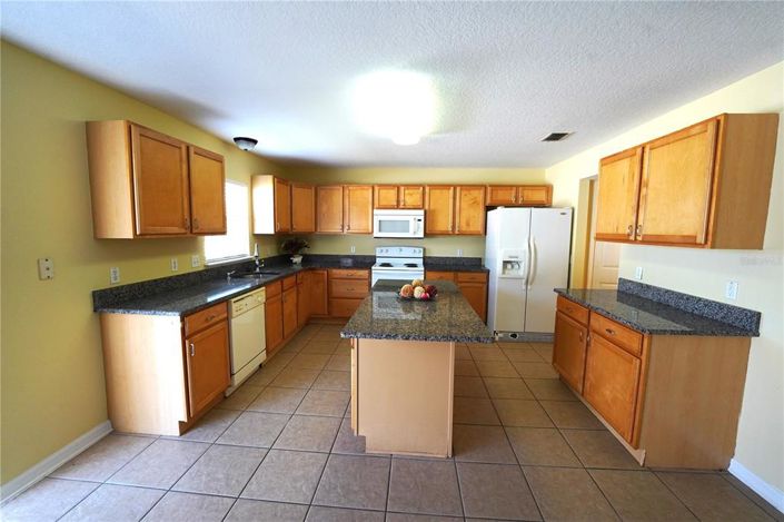 Image No.7-4 Bed House for sale