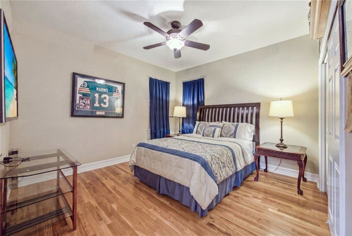 Image No.38-5 Bed House for sale