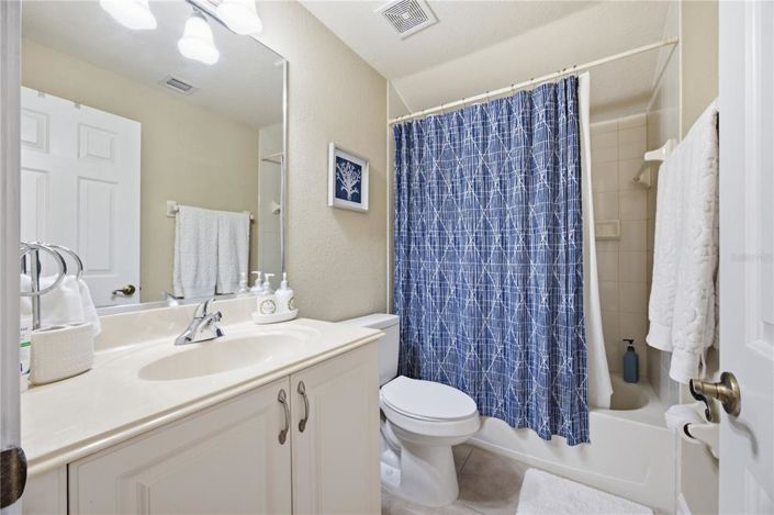 Image No.40-5 Bed House for sale