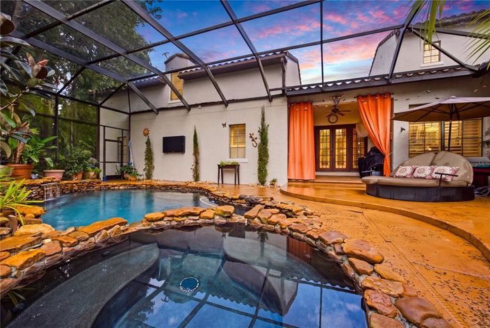 Image No.48-5 Bed House for sale