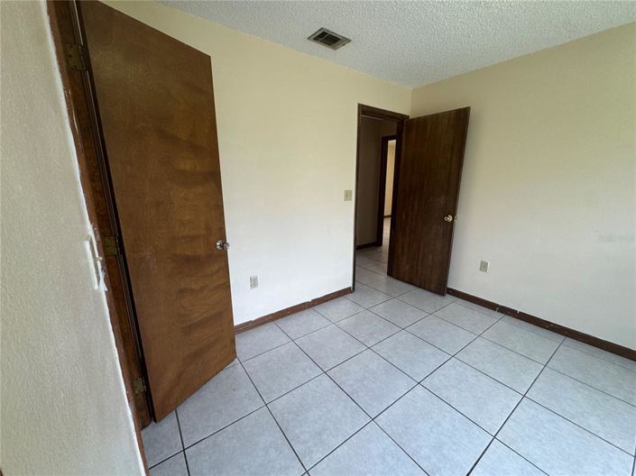 Image No.28-4 Bed House for sale