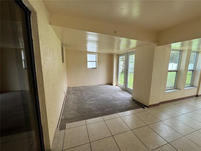 Image No.45-4 Bed House for sale
