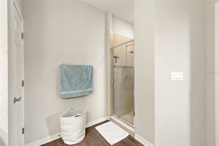Image No.16-3 Bed House for sale
