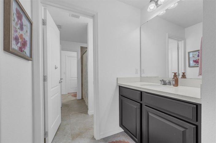 Image No.58-6 Bed House for sale