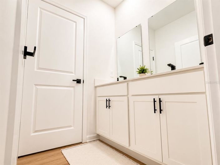 Image No.24-74 Bed House for sale