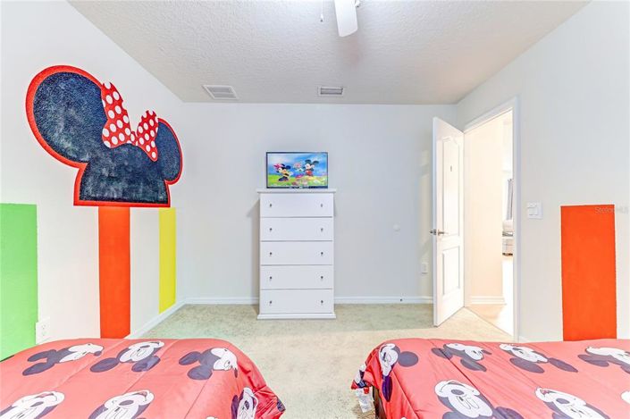 Image No.16-6 Bed House for sale