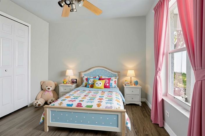 Image No.16-3 Bed House for sale