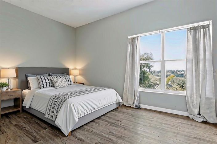 Image No.8-3 Bed House for sale