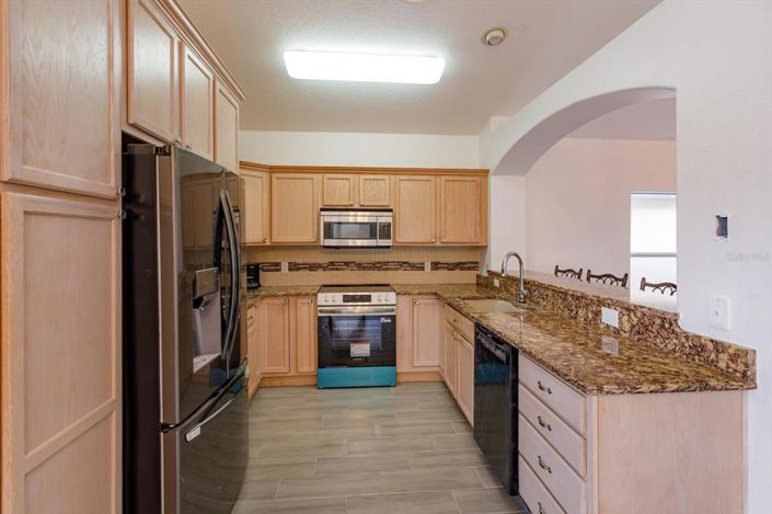 Image No.11-2 Bed House for sale