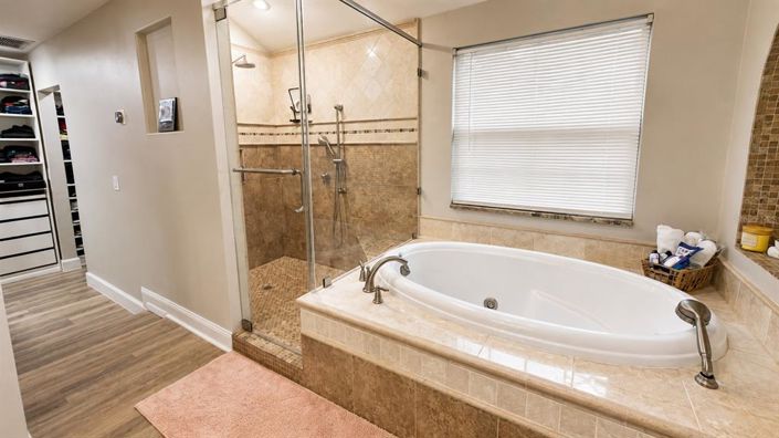 Image No.28-4 Bed House for sale