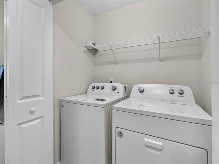 Image No.33-5 Bed Townhouse for sale