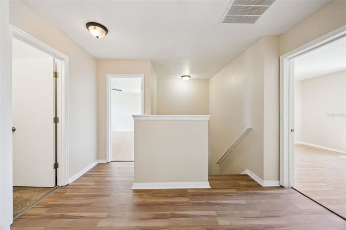 Image No.30-4 Bed House for sale