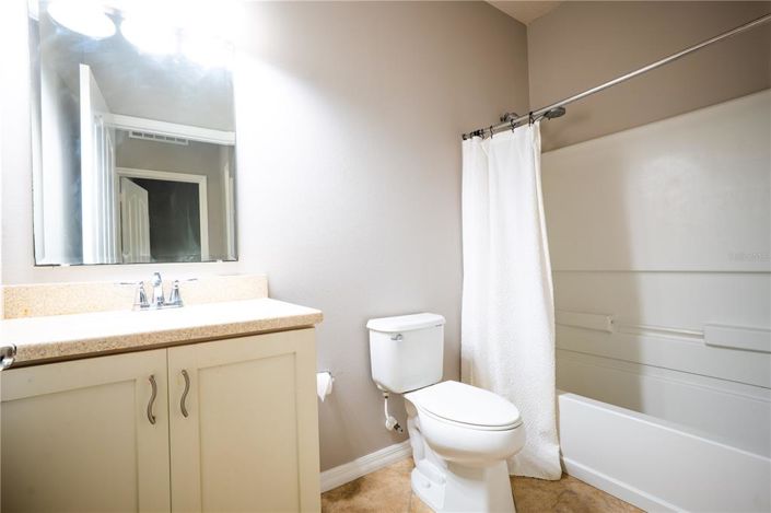 Image No.23-3 Bed House for sale