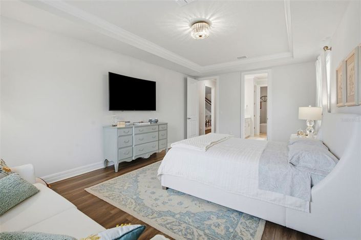 Image No.42-6 Bed House for sale