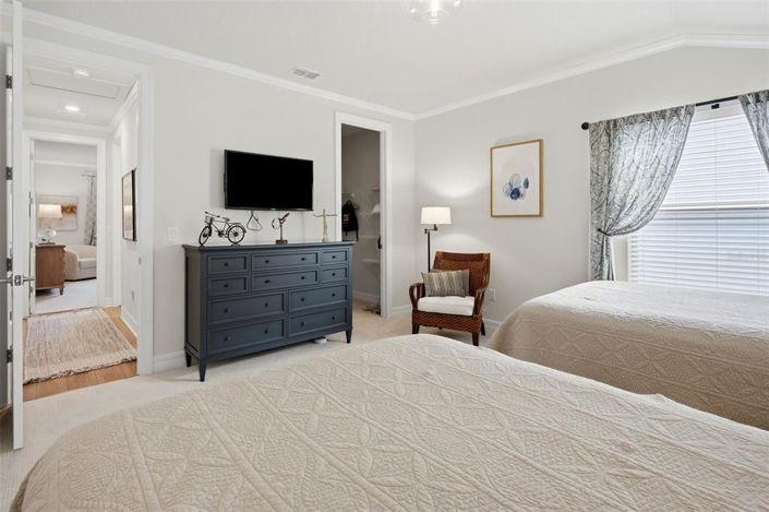 Image No.48-6 Bed House for sale