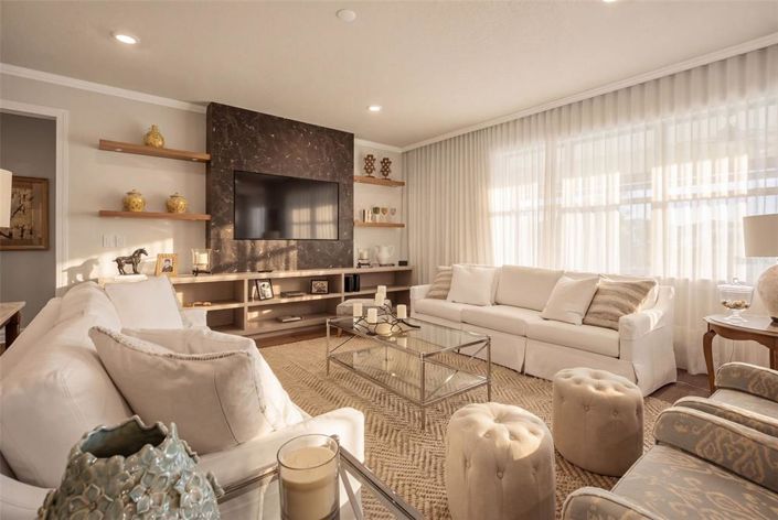 Image No.5-6 Bed House for sale