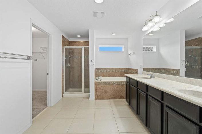 Image No.46-5 Bed House for sale