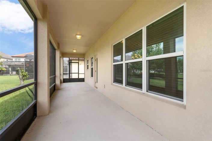 Image No.51-5 Bed House for sale