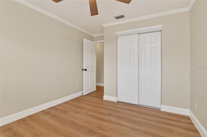 Image No.18-3 Bed House for sale
