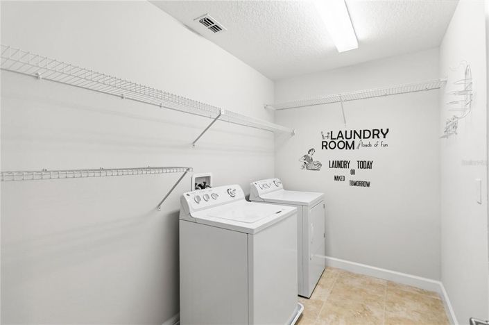 Image No.34-5 Bed House for sale