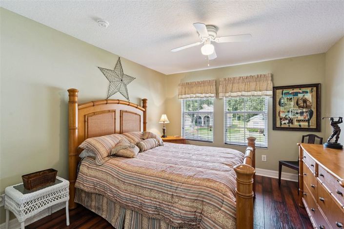 Image No.33-5 Bed House for sale