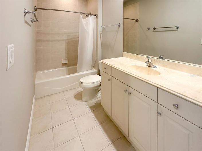 Image No.23-2 Bed Apartment for sale
