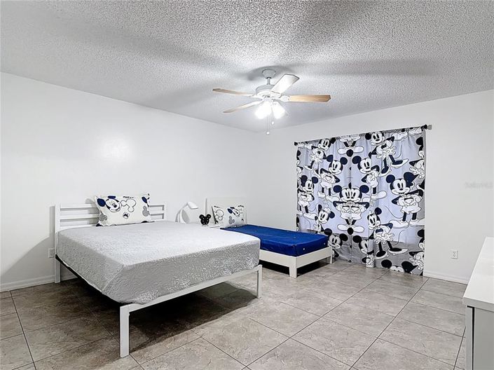 Image No.13-2 Bed House for sale