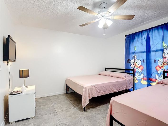 Image No.21-2 Bed House for sale