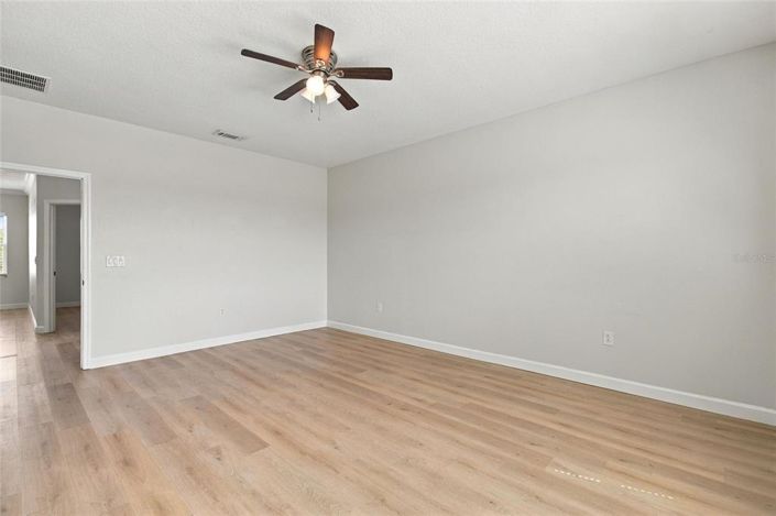 Image No.29-4 Bed House for sale