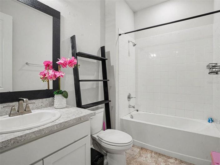 Image No.14-3 Bed House for sale
