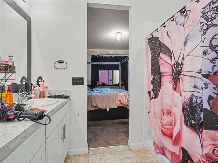 Image No.16-3 Bed House for sale
