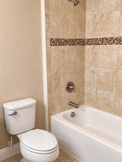 Image No.28-6 Bed House for sale