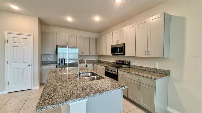 Image No.5-3 Bed House for sale