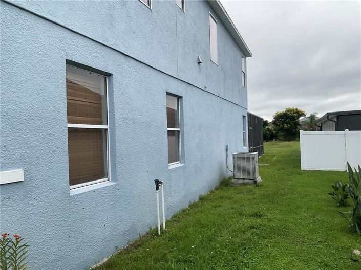 Image No.5-5 Bed House for sale