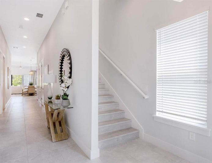 Image No.2-6 Bed House for sale