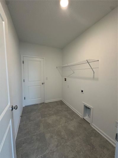 Image No.10-3 Bed House for sale