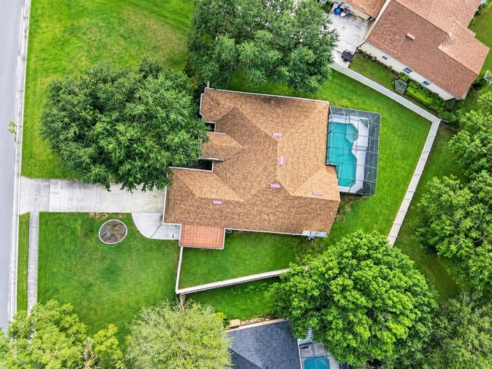 Image No.2-4 Bed House for sale