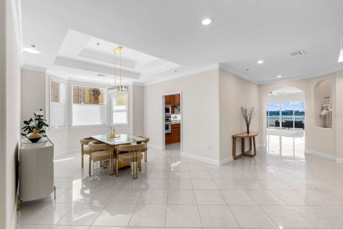 Image No.20-3 Bed Apartment for sale