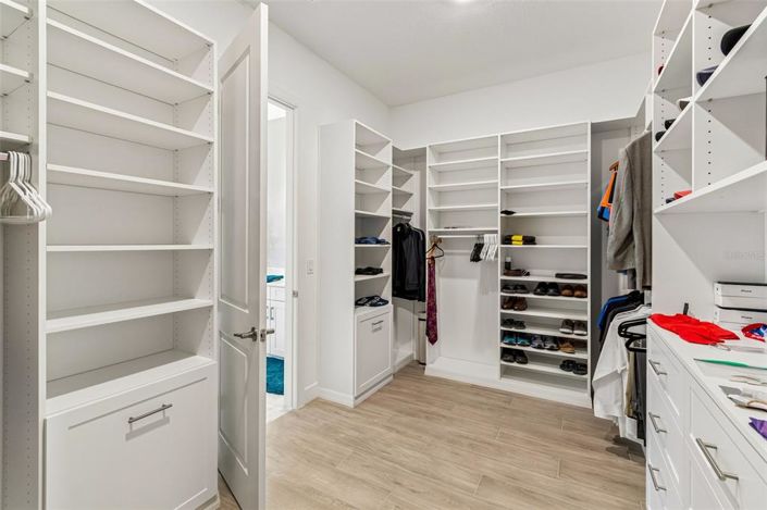 Image No.36-3 Bed House for sale