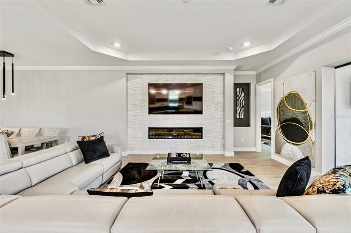 Image No.7-3 Bed House for sale