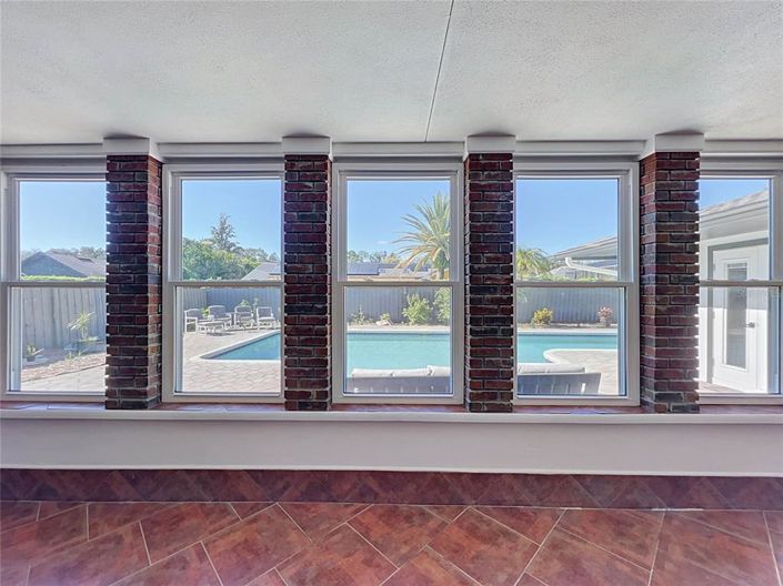 Image No.45-4 Bed House for sale