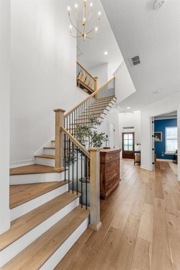 Image No.5-5 Bed House for sale