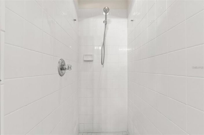Image No.23-4 Bed House for sale